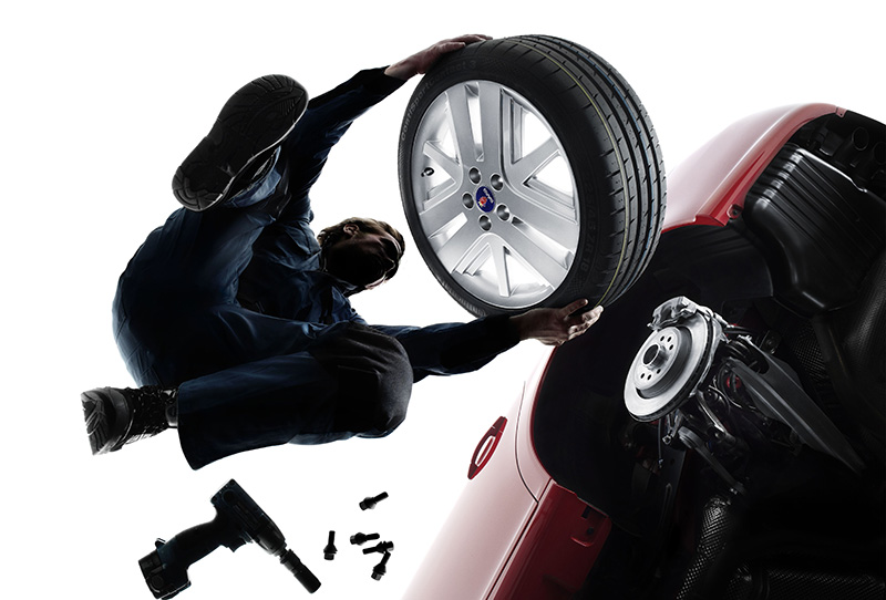 Change of wheels on Saab
